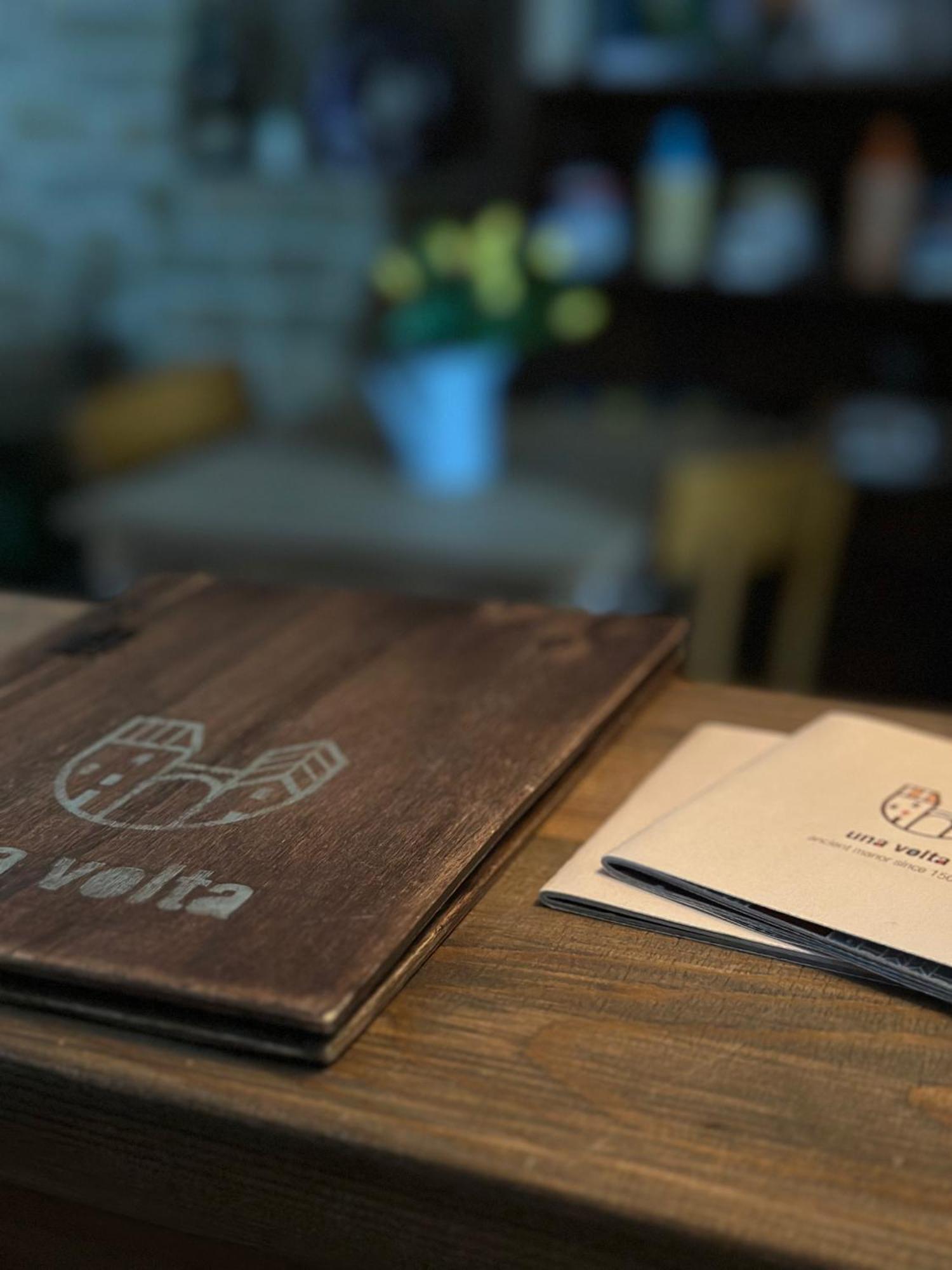 Una Volta Cava De' Tirreni Exterior photo